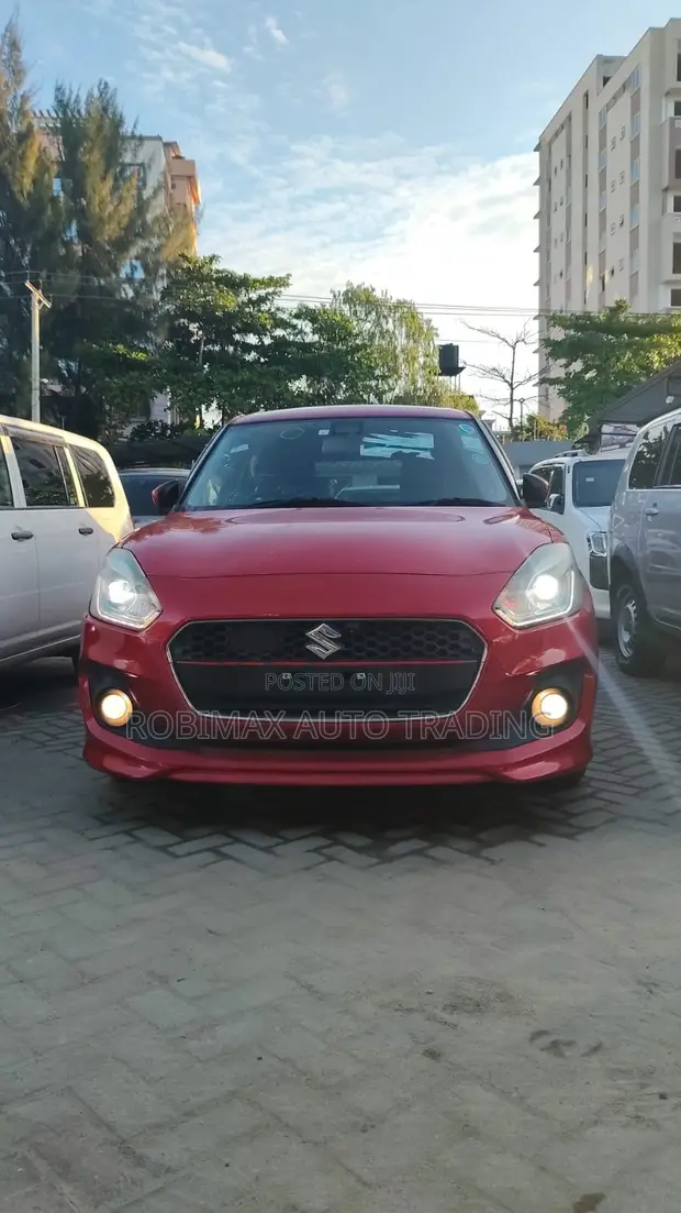 Suzuki Swift RS 2019 Red - 1