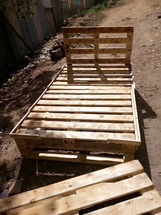 Kitanda cha Twin cha Pallet 4x6 chenye Fremu - Kichomwa - 1