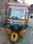 Bajaj RE Tuk Tuk 2018 Yellow - 2