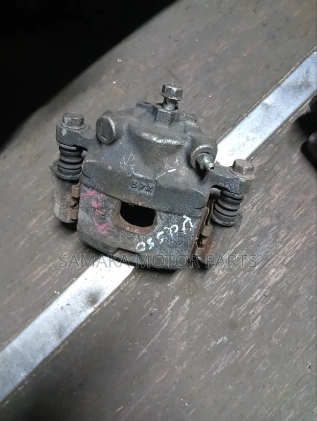 Toyota Passo Brake Caliper (Used) - 1