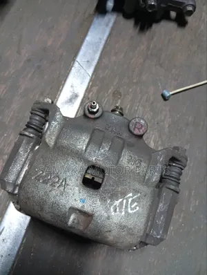 Nissan Note E11 Brake Caliper (Iliyo tumika)