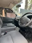 Toyota HiAce 2015 Van ya Utalii - 4