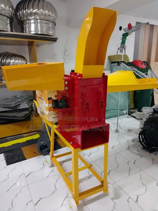 Farm Fodder Machine / Livestock Feed Shredder - 1