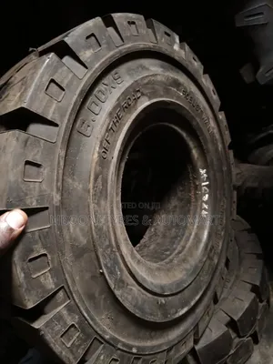 Tyres za Forklift 600-9 Standard Solid