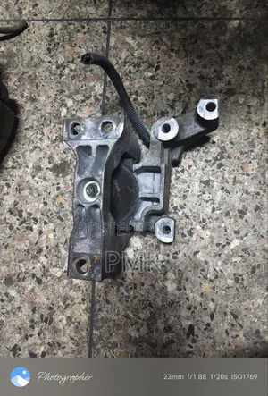 Nissan Juke Engine Mount