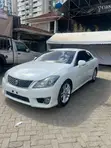 Toyota Crown Athlete 2012 Nyeupe - 2