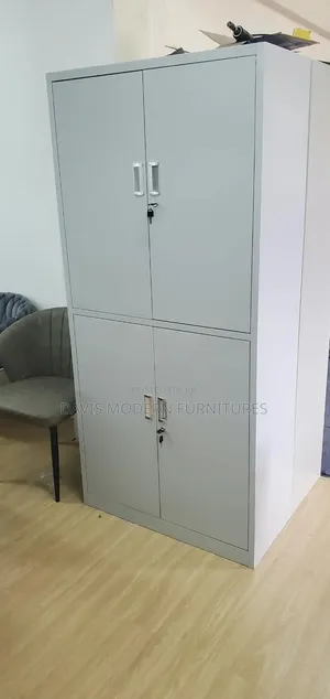 Kabati la Ofisi la Metali lenye Milango 4 na Ufunguo