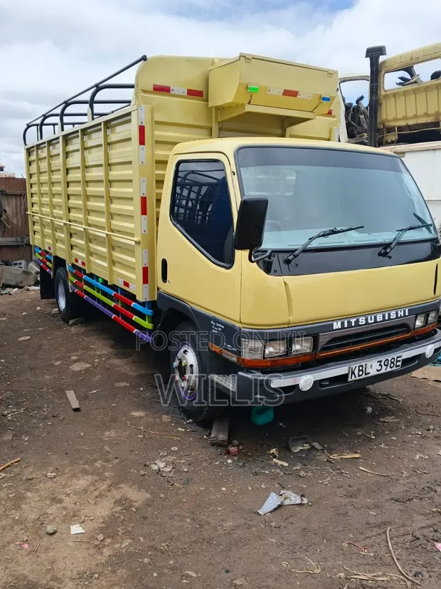 Mitsubishi Canter Mini Truck 2003 - 1