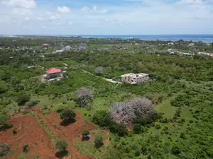 Vipande vya 1/8 Eka Bofa Beach Vinauzwa | Malipo kwa Awamu Yanapatikana