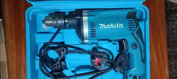 Makita HP1630 710W Hammer Drill - 1