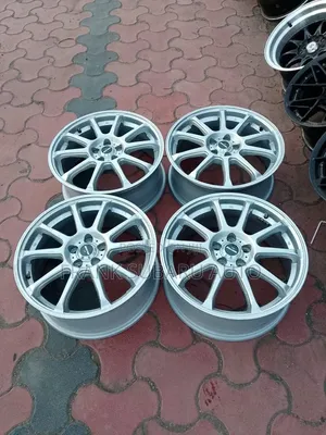 Magurudumu ya Aloi ya Subaru Legacy BP9