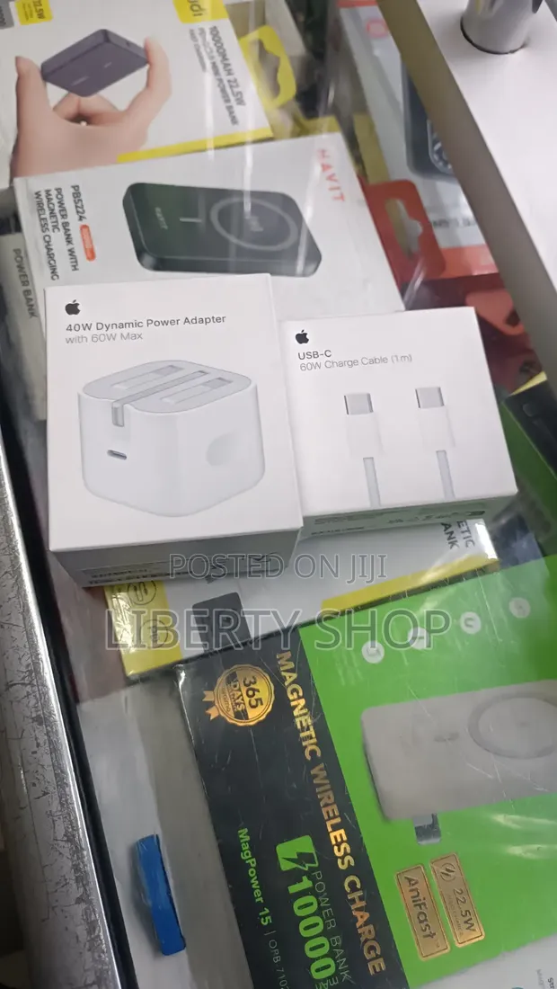 Genuine Apple iPhone Charger (16/16 Pro/17 Pro) - 1