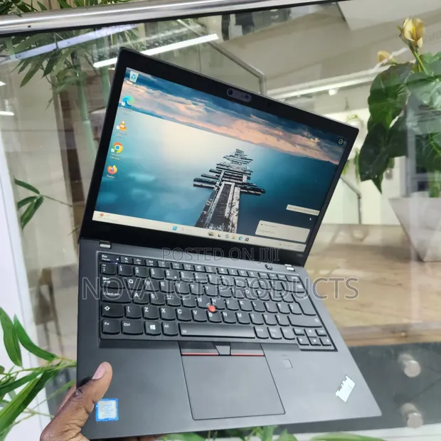 Lenovo ThinkPad T480s Laptop - Core i7, 8GB RAM, 256GB SSD - 1