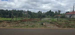 Nusu Eka ya Plot ya Kibiashara Inauzwa Kirawa Road, Gathiga