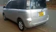 Toyota Sienta 2014 Silver - 4