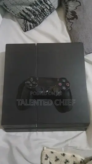 PS4 Standard 500GB