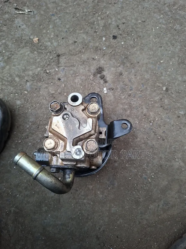 Nissan NV350 YD25 Power Steering Rack - 1