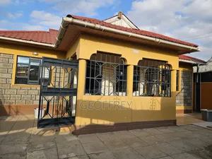 3 Bedroom Bungalow for Sale in Kamulu, Joska