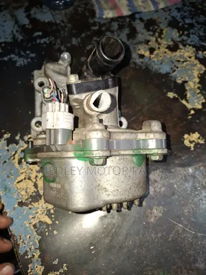 Nissan Note HR12 Hybrid Water Pump - Halisi Iliyotumika