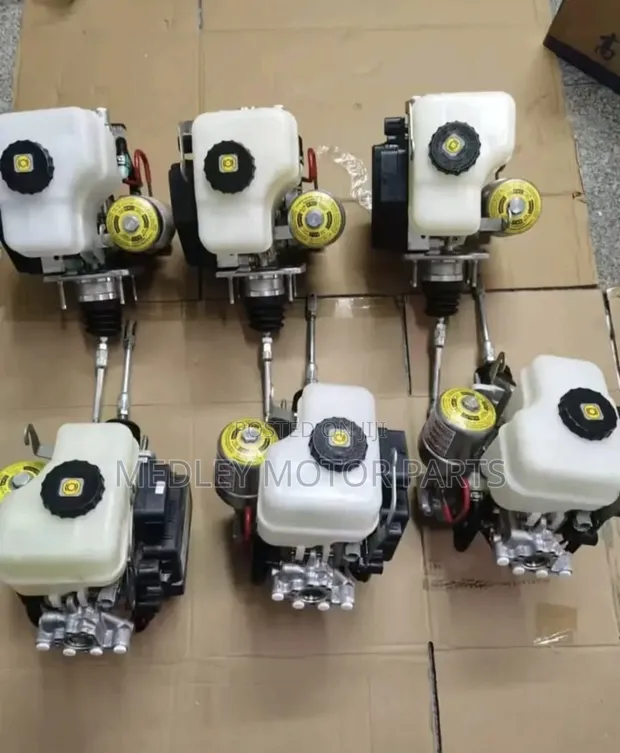 Toyota Land Cruiser Prado J150 Brake Actuator/Booster - 1