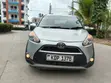 Toyota Sienta 2016 Silver - 3