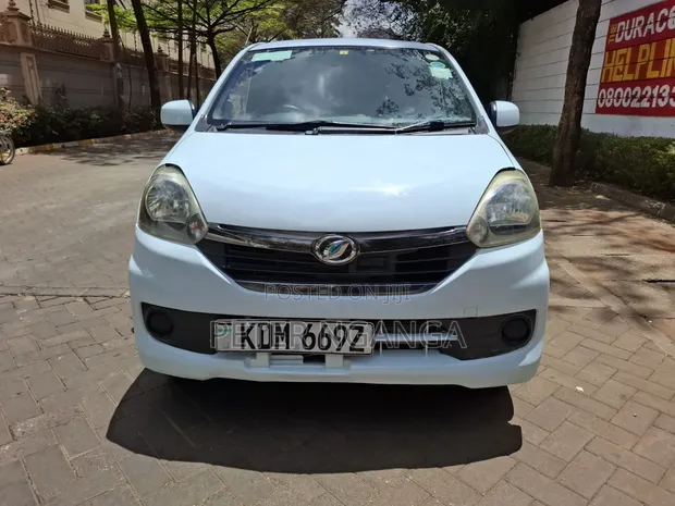 Daihatsu Mira 2016 Nyeupe - 1