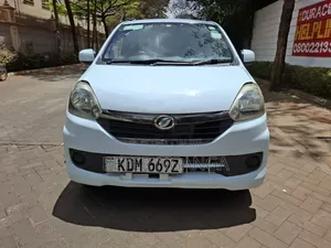 Daihatsu Mira 2016 Nyeupe