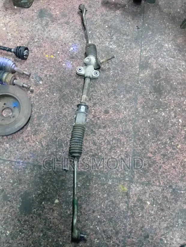 Steering Rack Toyota Rush - 1