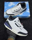 Nyeusi Air Jordan 3 Retro Sneakers - 1