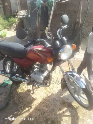 Bajaj Boxer 100 2022 Nyekundu
