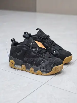 Utempo Sneakers - Black & Gum Brown, Size 40-45