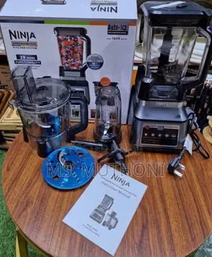 Ninja Professional Plus Kitchen System na Auto-iQ (1400W)