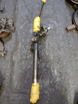 Isuzu D-Max Old Model 4WD Steering Rack Iliyotumika