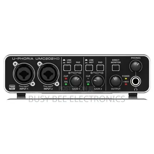 Behringer U-Phoria UM2 Audio Interface - 1