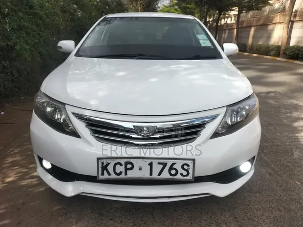 Toyota Allion 2010 White - 1