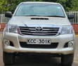 Toyota Hilux 2008 Silver - 1