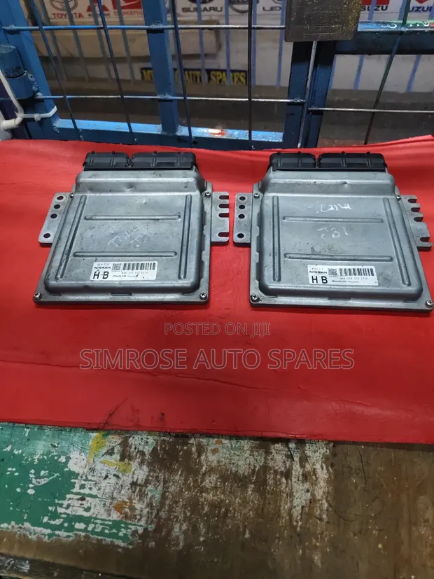 Nissan Teana J31 Engine Control Unit - 1
