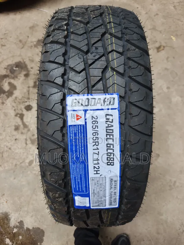 Goodyear 265/65R17 Commercial Tyre - 1
