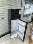 Friji la Midea Double Door 137L (Rangi Nyeusi) - 2
