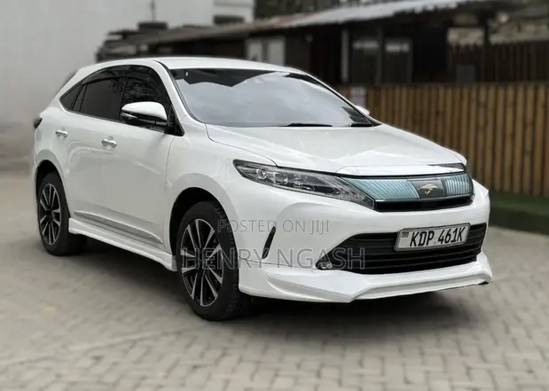 Toyota Harrier 2018 Nyeupe - 1
