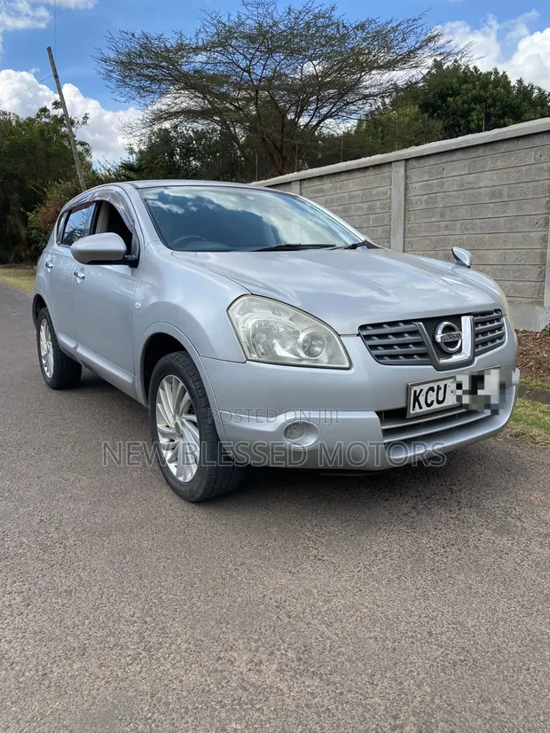 Nissan Dualis 2010 Silver - 1
