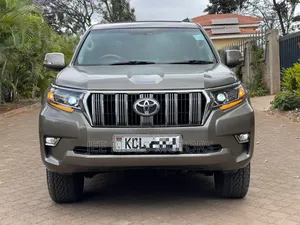 Toyota Land Cruiser Prado TXL 2011 Diesel