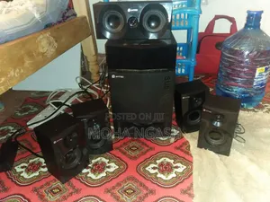 Amtec 5.1 Woofer System ya Bluetooth