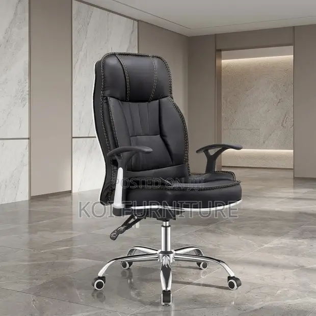 Executive Leather High Backrest Swivel Office Chair - 1