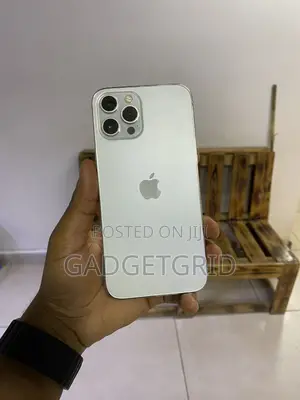 Apple iPhone 12 Pro Max 256GB White