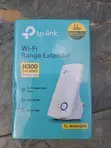 TP-Link TL-WA850RE WiFi Range Extender - 1
