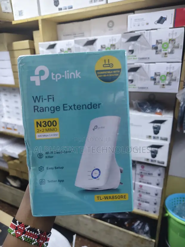 TP-Link 300Mbps Wi-Fi Range Extender TL-WA854RE - 1