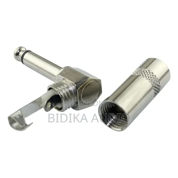 90 Degree 6.35mm Solder Jack Connector - Metal Plug - 1