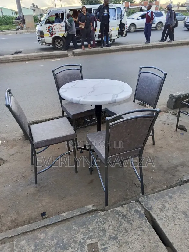 Set ya Viti na Meza za Hoteli - Mpya Kabisa - 1