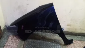 Toyota Rumion NZE 151 LHS Wing